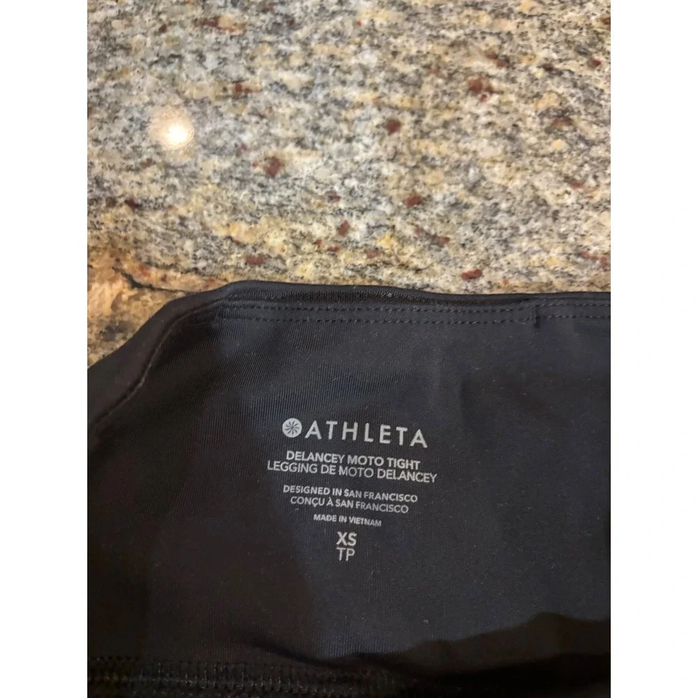 Athleta delancey motto